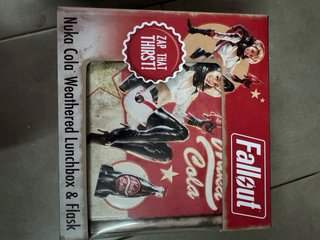 Lote 4 Cajas Fallout: Lunchbox + Flask