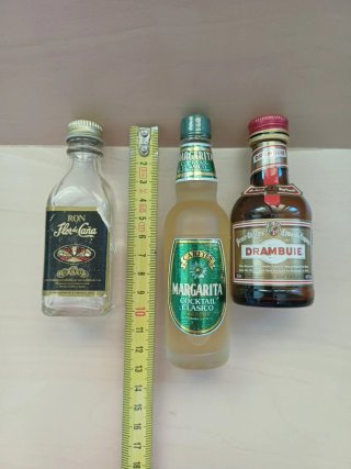 Collezione Mini Bottiglie Vuote