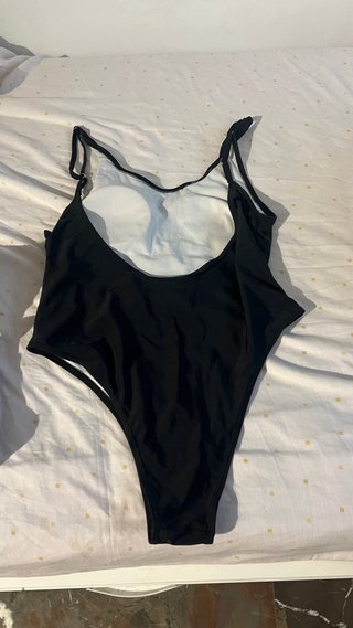 Bañador body inspiración Guess Logo Triángulo