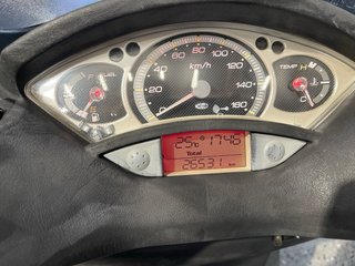 Yamaha XMAX 250 (2008) - 27.600 km