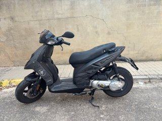 Piaggio Typhoon 50 Scooter 2017