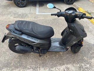 Piaggio Typhoon 50 Scooter 2017