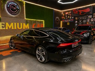 Audi S7 2021