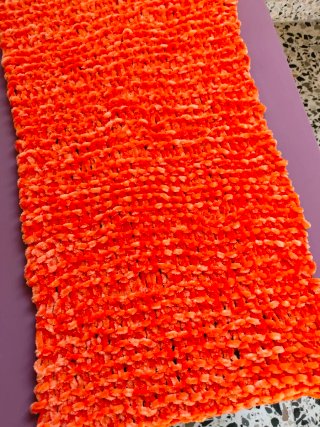 Bufandas de terciopelo azul y naranja