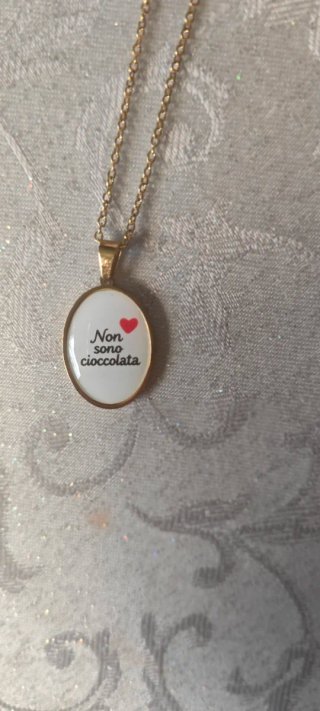 Collana con ciondolo Non sono cioccolata