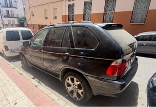 BMW X5 d 3.0 de 218 cv. Venta en estado.