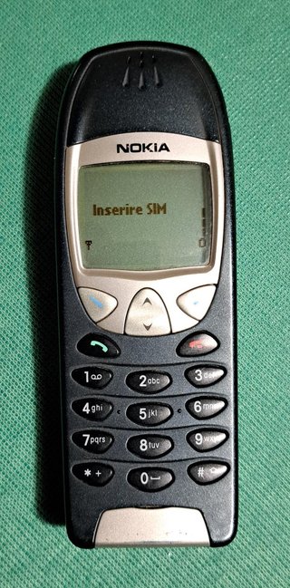 Cellulare vintage Nokia 6210