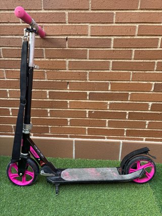 Patinete Oxelo rosa y negro en muy buen estado