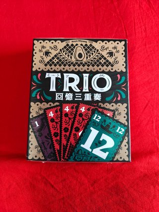 Juego de cartas TRIO precintado
