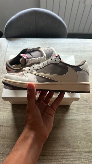 Scarpe NK x TRVS