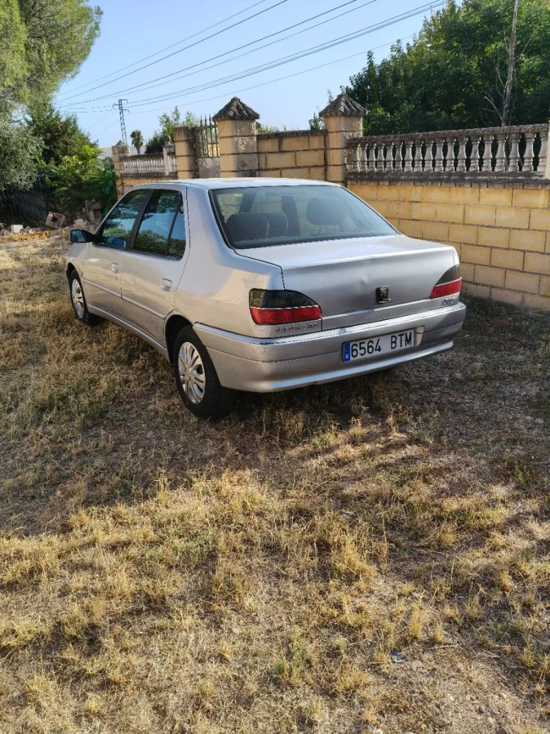Peugeot 306 2002 - foto 1