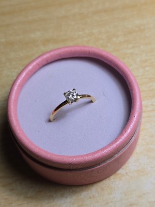 Anillo Oro 18KT Moissanita