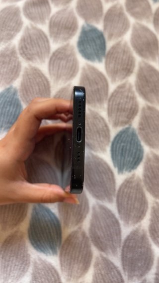 iPhone 16 Gris