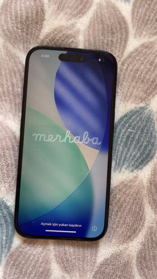 iPhone 16 Gris