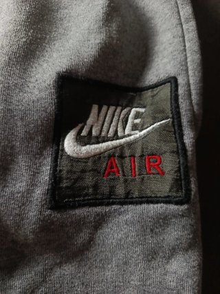 Pantalón chándal Nike gris