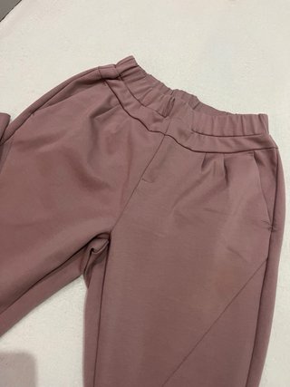 Pantalón largo de pinza rosa elegante talla S 36