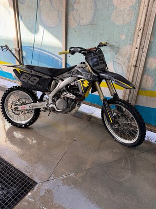 Suzuki RMZ 450cc 2014 Motocross Inyeccion