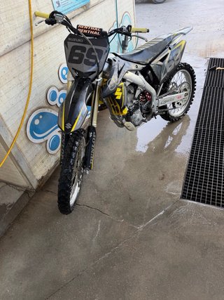 Suzuki RMZ 450cc 2014 Motocross Inyeccion