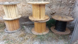 Bobinas de madera para jardín y campo