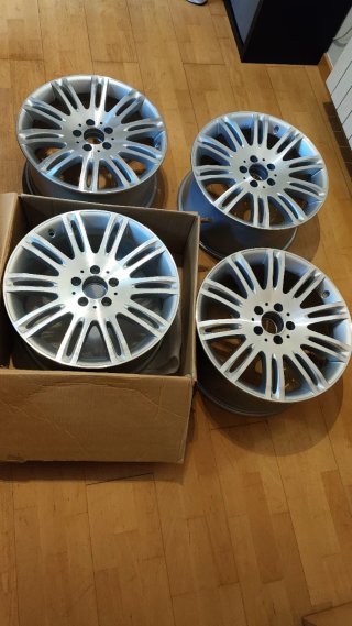 Llantas Mercedes Benz Sport Edition, doble medida