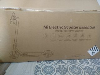 Patinete Eléctrico Negro. Modelo Xiaomi DOHBC08NEB