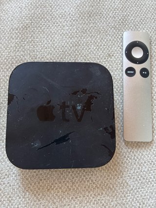 Apple TV 3ª Gen con Mando y Cables