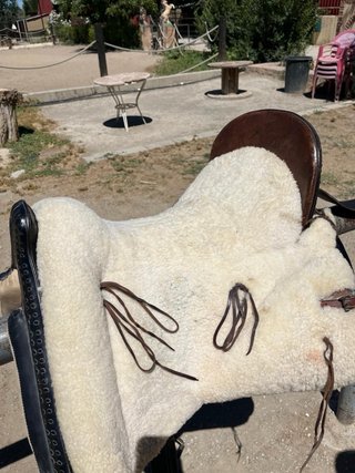 Montura Vaquera con borreguillo