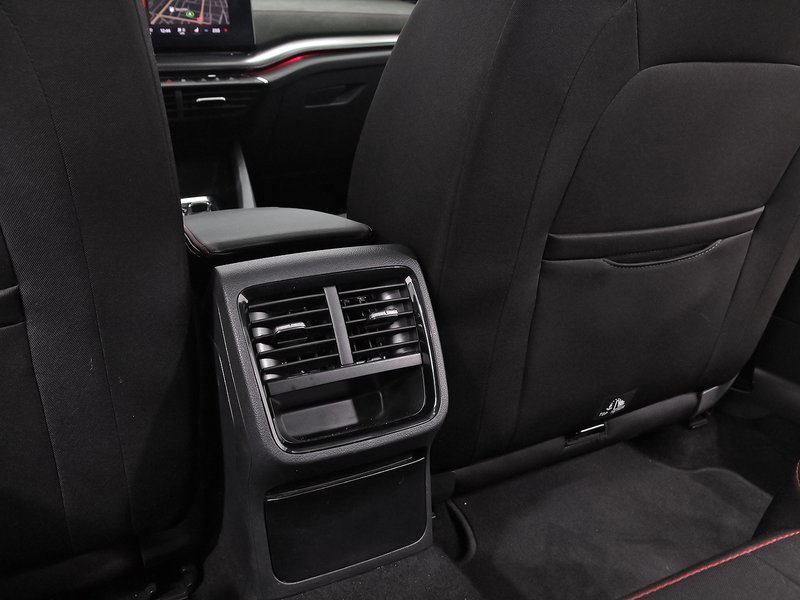 Škoda Octavia 2024, foto 37