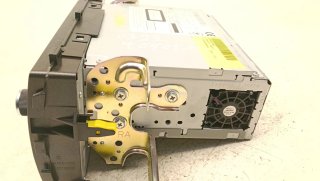 Sistema audio / radio cd TOYOTA AURIS (E18)