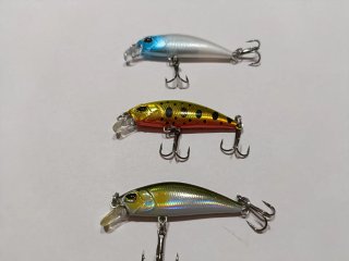 Lotto artificiali pesca spinning low cost 123pz