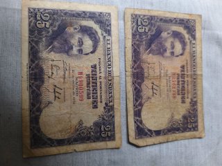 Billetes Antiuos España.. Francia.....