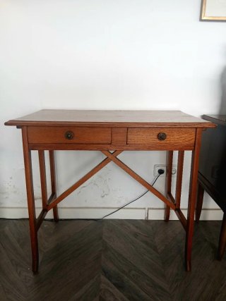 Escritorio de madera Antiguo