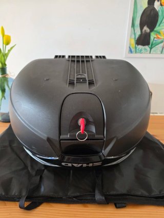 Baul/Maletero de moto Shad