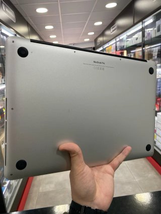 MacBook Pro 11,2 i7 16GB Ram 512GB 15″ Plata