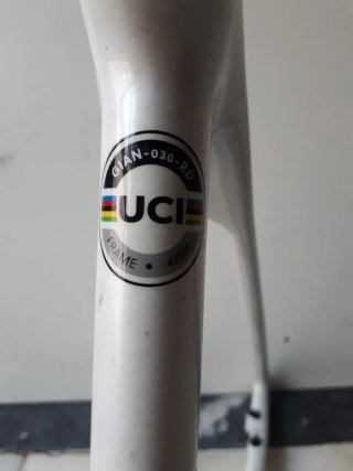 Cuadro Carbono GIANT para reparar