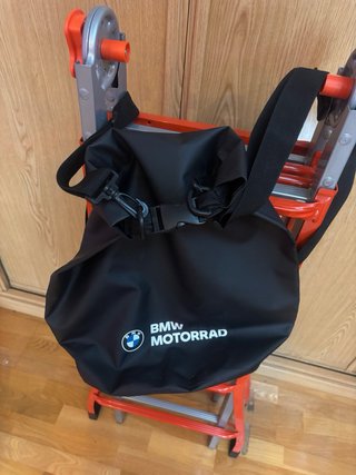 Mochila BMW Motorrad impermeable negra