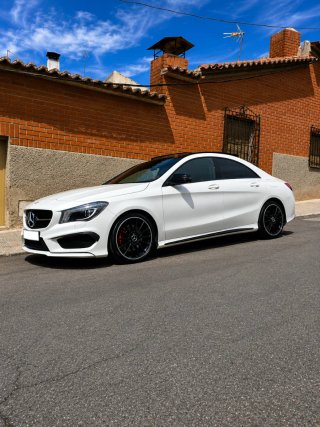 Mercedes-Benz Clase CLA 2014