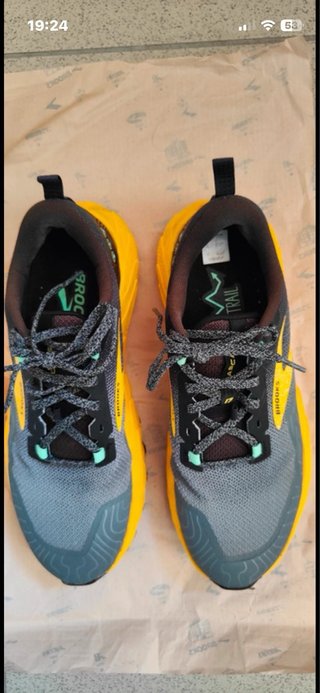 Zapatillas Brooks Cascadia 17 Talla 41