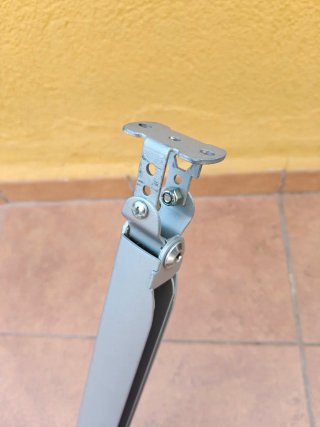 Soporte para proyector ajustable