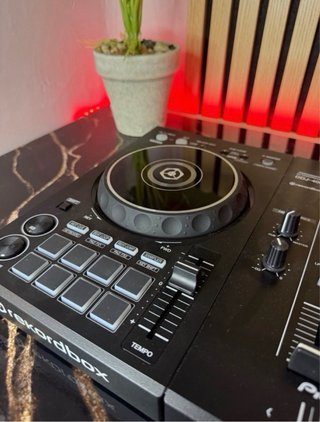 Controladora DJ Pioneer DDJ-400