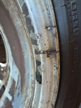 Llanta Mercedes W211 205/60R16 92W