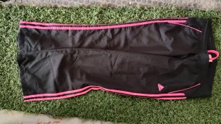Pantalón deportivo Adidas rosa
