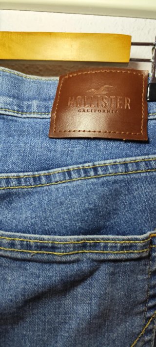 Pantalón vaquero Hollister azul
