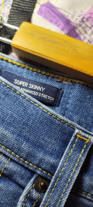Pantalón vaquero Hollister azul