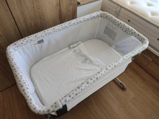 Minicuna Jané Babyside estrellas
