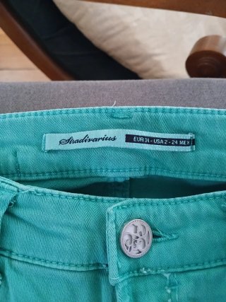 Pantalones chica blancos y verdes