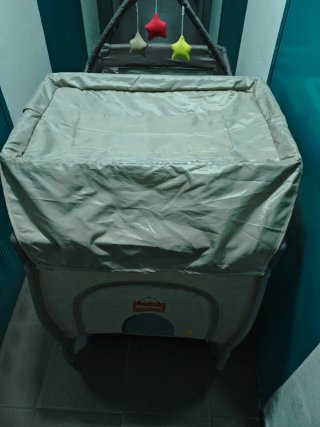 Cuna de viaje plegable