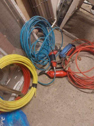 Tijeras de podar eléctricas y mangueras