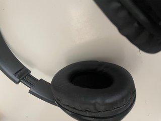 Auriculares diadema supraaurales con cable