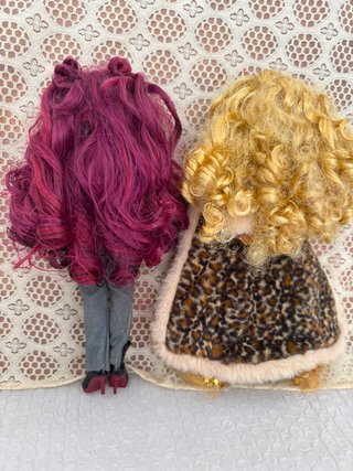 Lote 2 Muñecas Rainbow High Meline Luxe